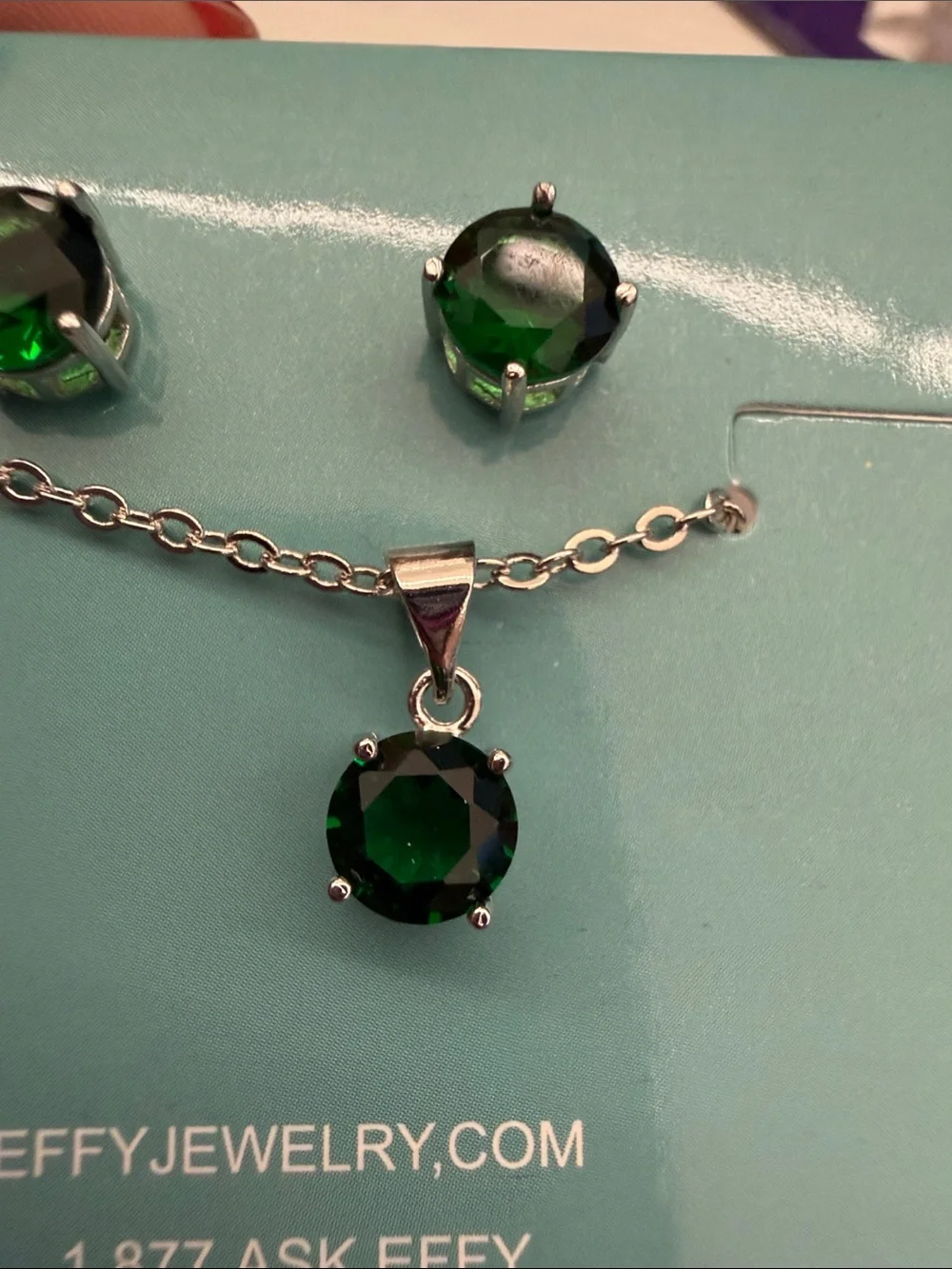 Sterling Silver 925 Effy Emerald Green Crystal Pendant Necklace w Matching Studs